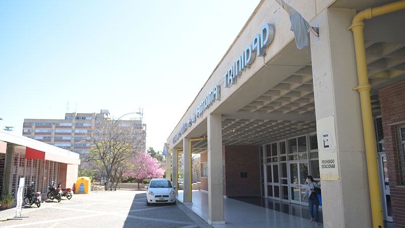 El bebé de 2 años fue trasladado de Villa Dolores al Hospital de Niños. Foto: Lucio Casalla/El Doce.