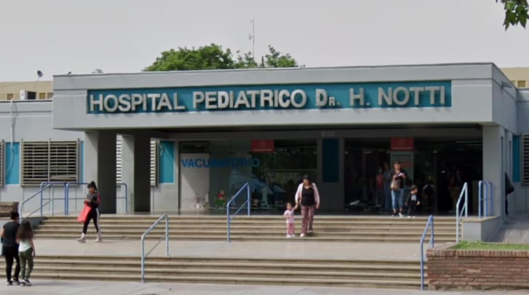 El bebé estuvo internado en terapia y murió por las lesiones.