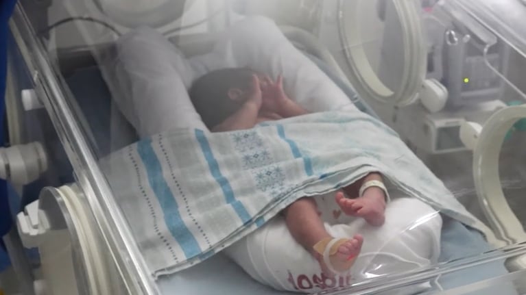 El bebé fue derivado desde San Juan al Hospital de Niños para ser intervenido.