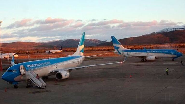 El Boeing 737 quedó en Bariloche para ser sometido a los peritajes.