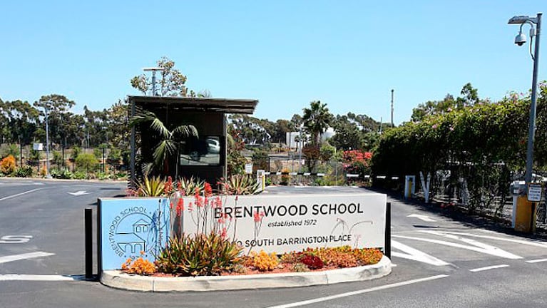 El Brentwood School recibe a los hijos de Arnold Schwarzenegger y Harrison Ford entre otros famosos. 