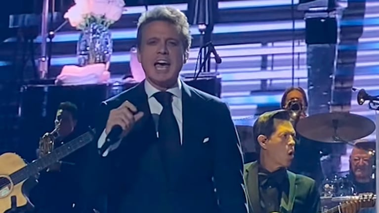 El breve show de Luis Miguel dejó mucha tela para cortar en Córdoba.