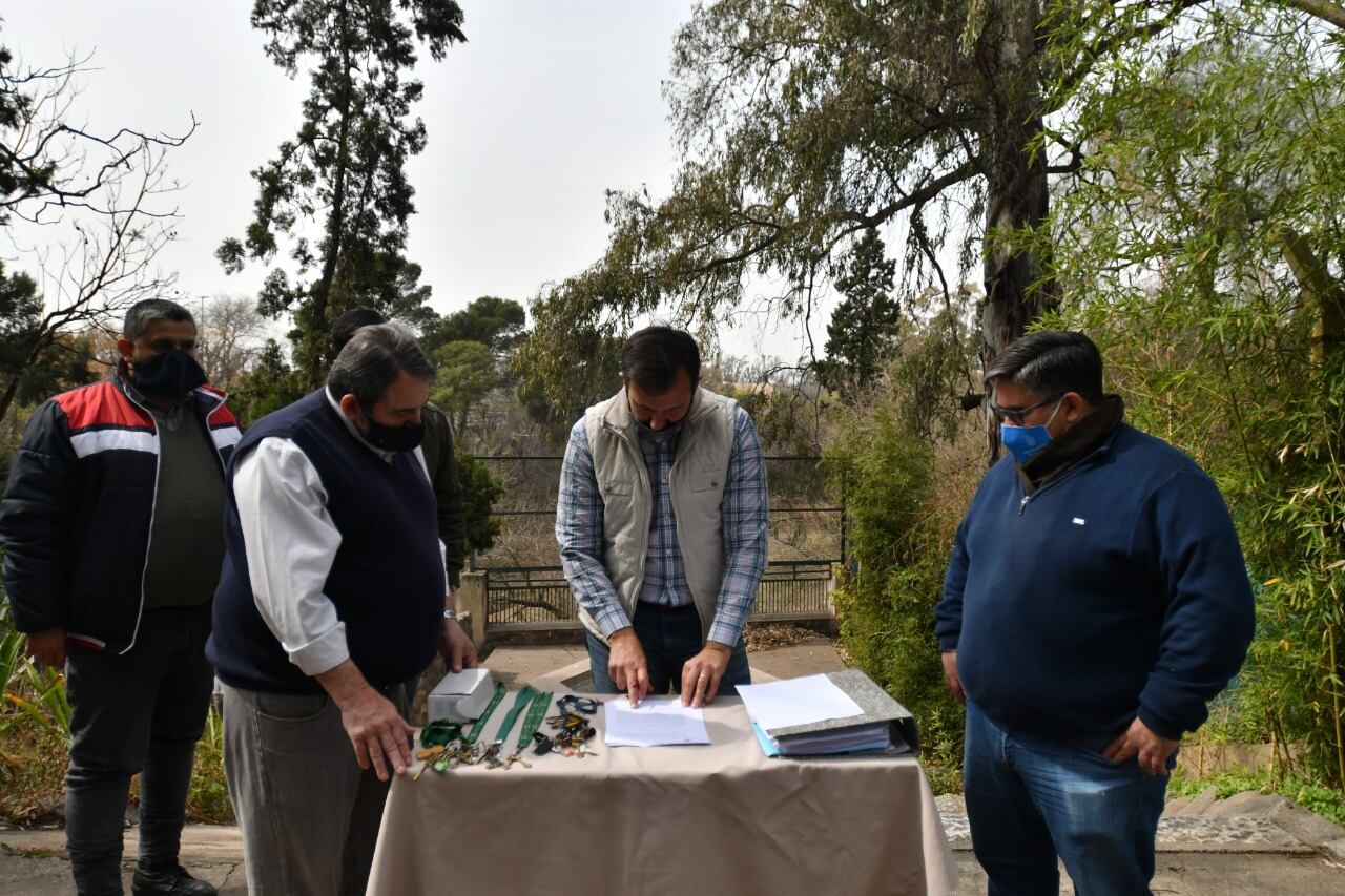 El cambio de mando en el Zoo es oficial.