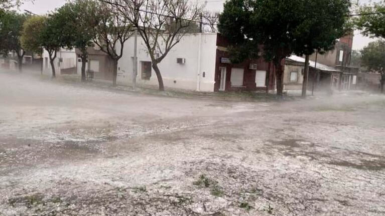 El cambio de tiempo llegaría en horas de la noche a la capital.