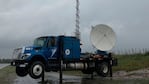 El camión con el radar Dopler en acción por las tierras cordobesas.