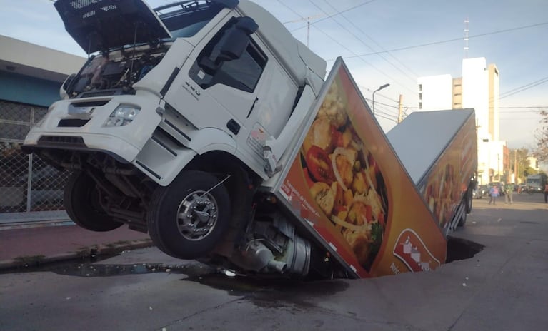 El camionero aseguró que el rodado “no sirve más”.
