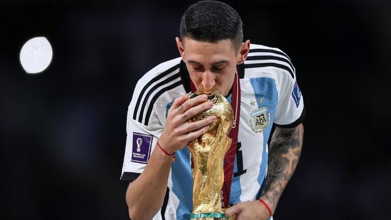 El campeón del mundo se emocionó vía redes.