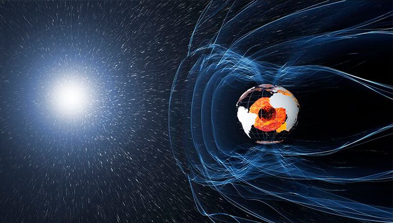 El campo magnético protege a la Tierra de la radiación cósmica y los vientos solares.