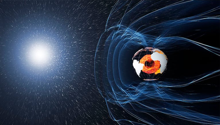 El campo magnético protege a la Tierra de la radiación cósmica y los vientos solares.