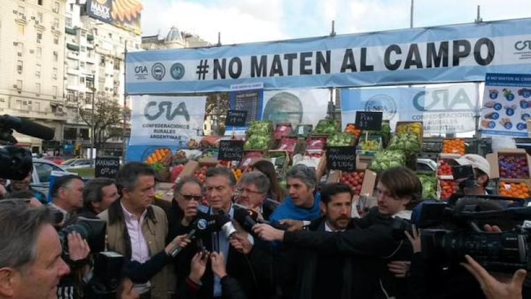 El campo protestó en el Obelisco con la visita de candidatos 