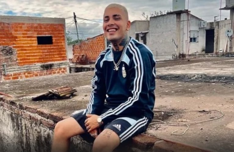 El cantante fue detenido cuando iba al cumpleaños del novio de María Becerra.