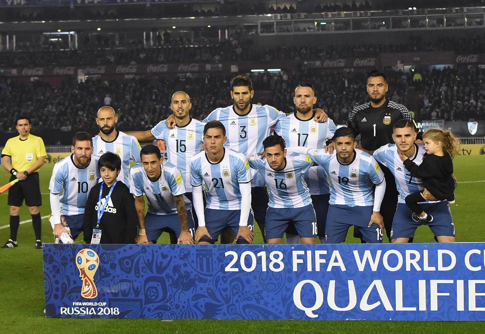 El cantante se lució en la previa al partido de la Selección ante Venezuela. Foto: Lucio Casalla / ElDoce.tv