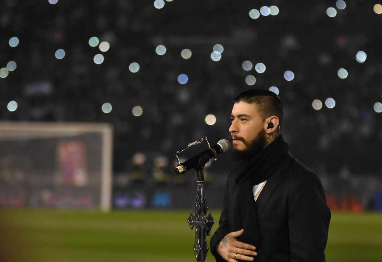 El cantante se lució en la previa al partido de la Selección ante Venezuela. Foto: Lucio Casalla / ElDoce.tv