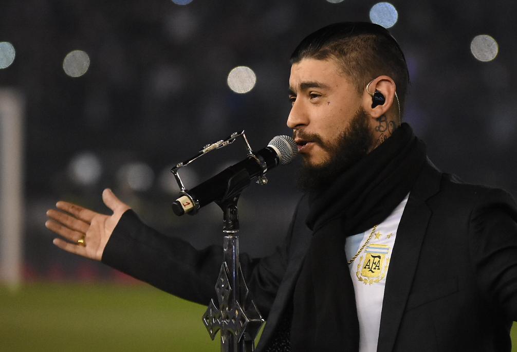 El cantante se lució en la previa al partido de la Selección ante Venezuela. Foto: Lucio Casalla / ElDoce.tv