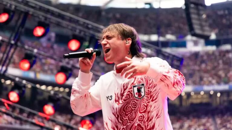 el cantante volvió a realizar un show en vivo.