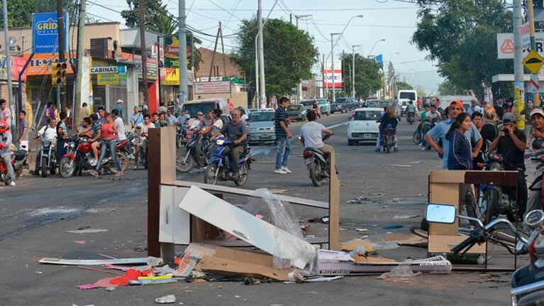 El caos se apoderó de Córdoba el 2 y 3 de diciembre del 2013.