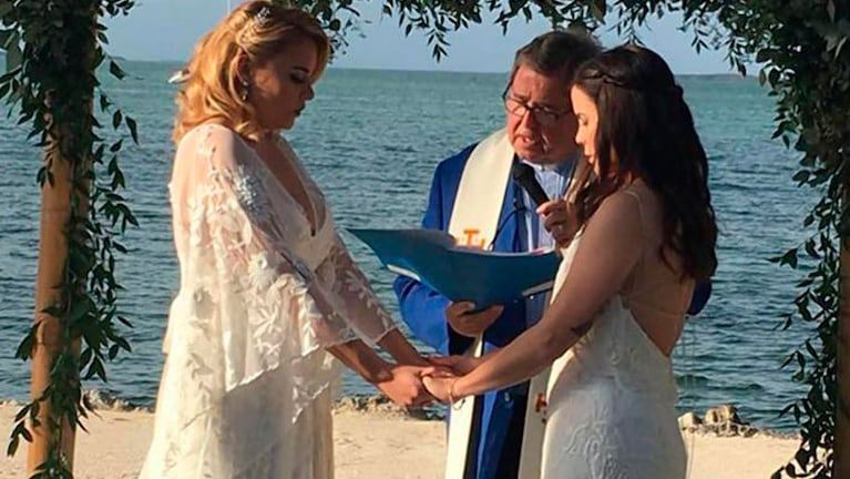 El casamiento de la profesora Jocelyn y su novia Natasha Hass.