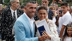 El casamiento de Tevez es tendencia en las redes.