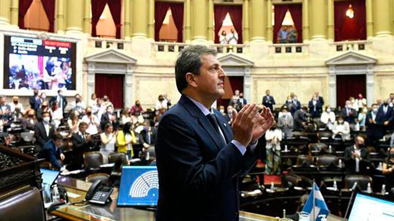 El catering del Congreso, en debate.