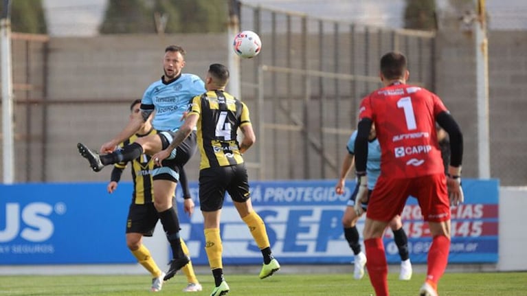 El Celeste lo igualó sobre el final.