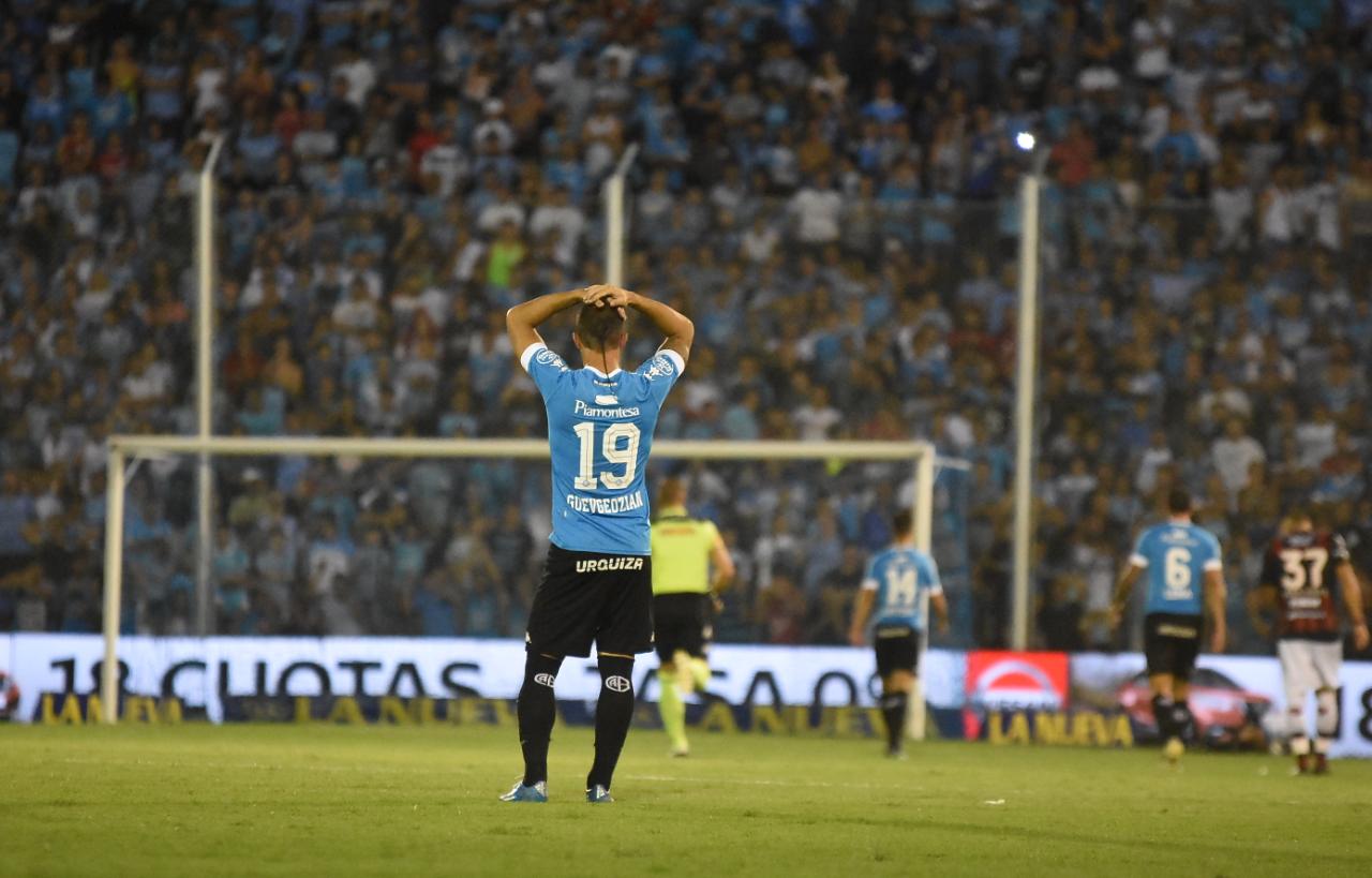 El Celeste no pudo ganar, pero mantuvo el invicto en casa. Foto: Lucio Casalla / ElDoce.tv