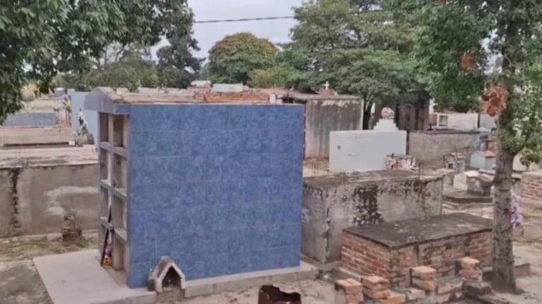 El cementerio donde hallaron los restos del bebé desmembrado.