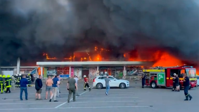 El centro comercial atacado en Kremenchuk.