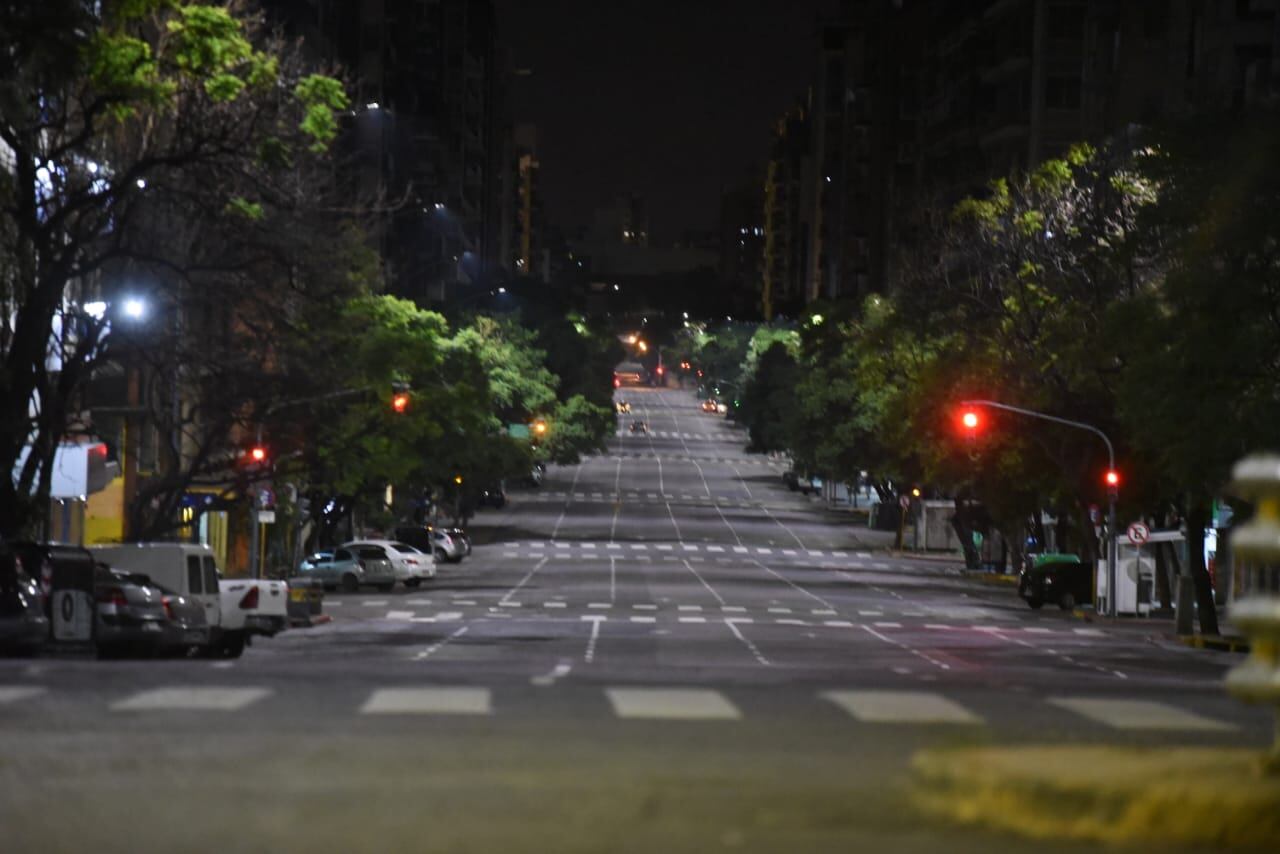 El centro de Córdoba, casi desierto por la cuarentena. Foto: Lucio Casalla / ElDoce.tv.