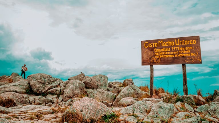 El Cerro Uritorco, el mejor lugar turístico de Córdoba para Meta IA.