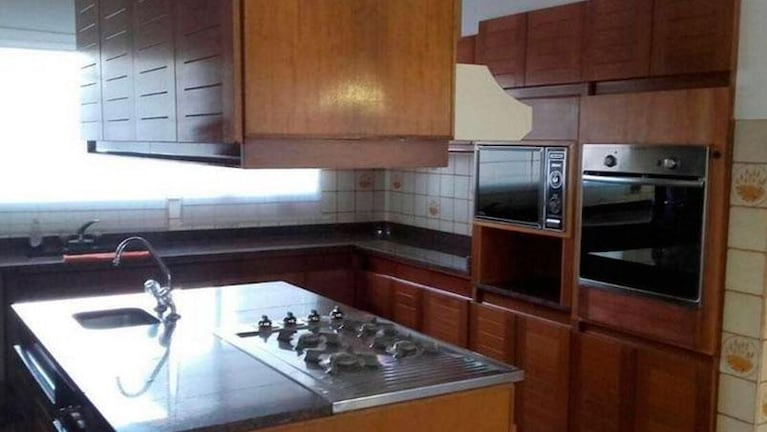 El chalet con sauna y sin muebles de Báez