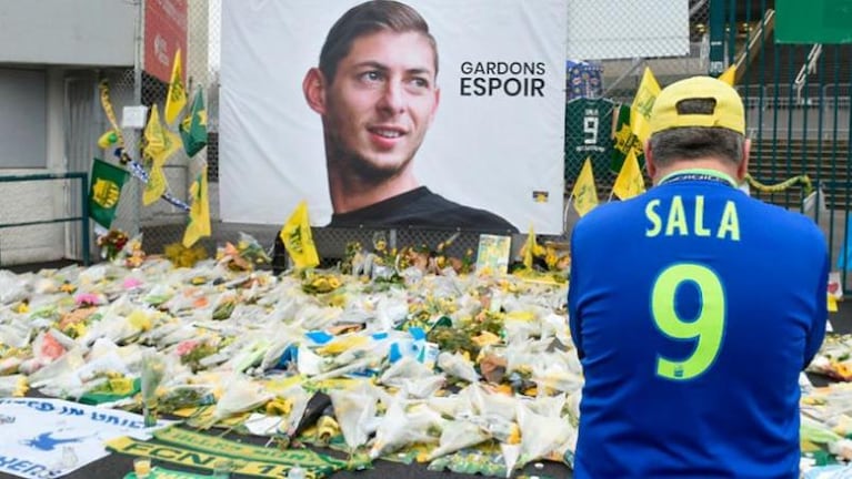 El chat que revela cómo se arregló el trágico vuelo de Emiliano Sala