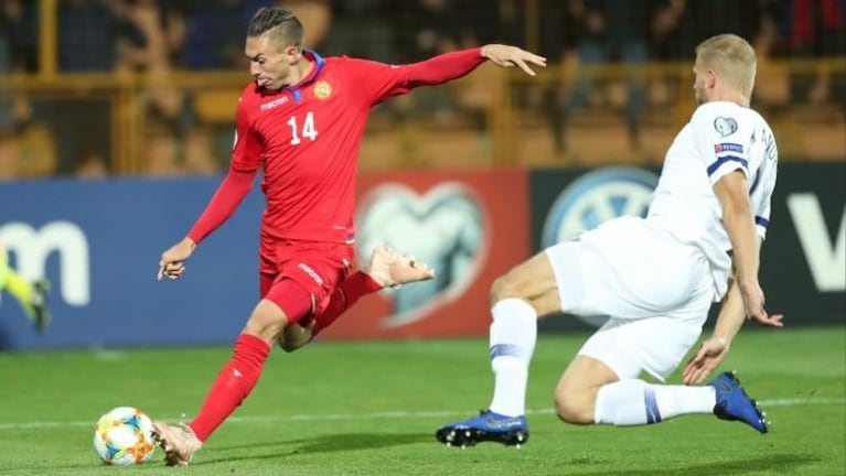 El Chino Zelarayán anunció que jugará para una selección nacional