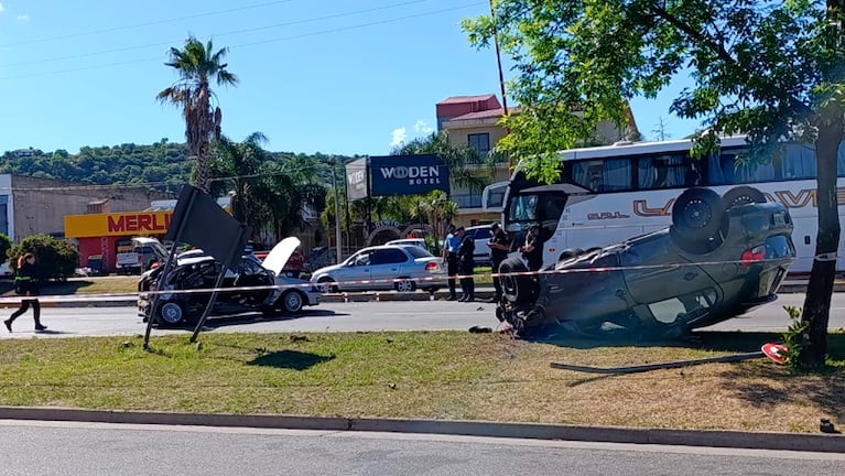 El choque fatal ocurrió sobre avenida San Martín. Foto: Carlos Paz Vivo.