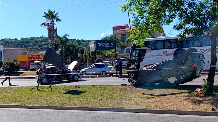 El choque fatal ocurrió sobre avenida San Martín. Foto: Carlos Paz Vivo.