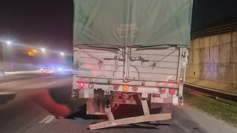 El choque fue por alcance, informaron fuentes policiales.