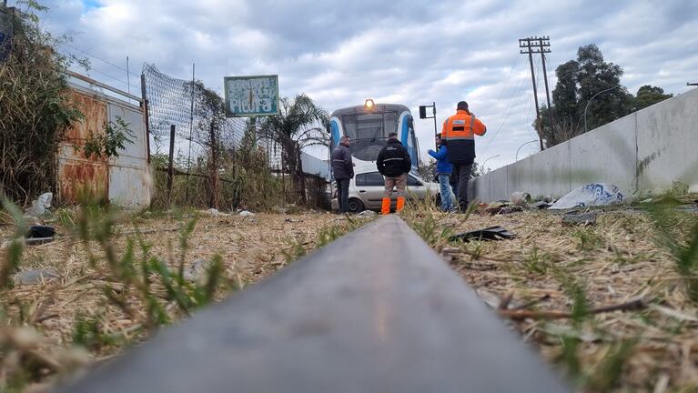 El choque ocurrió en el paso a nivel de barrio Alta Córdoba. Foto: Emmanuel Cuestas / ElDoce.tv