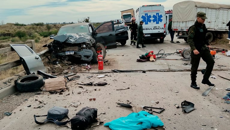 El choque ocurrió sobre un puente al sur de Holmberg.