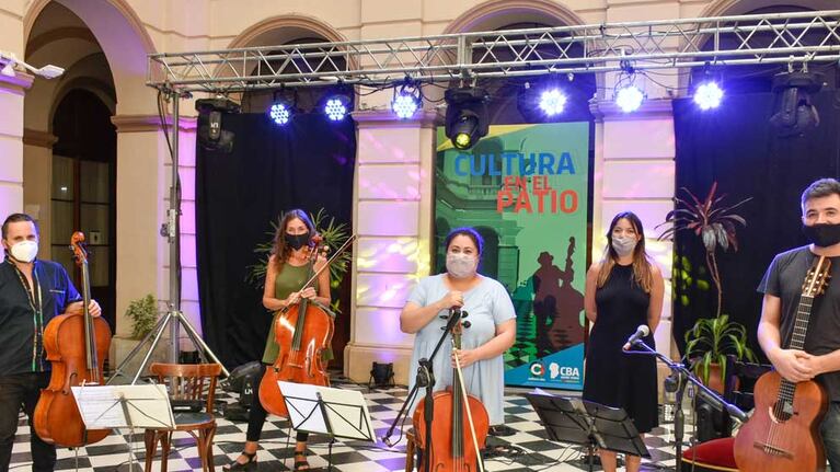 El ciclo Cultura en el Patio sigue llevando música a tu casa.