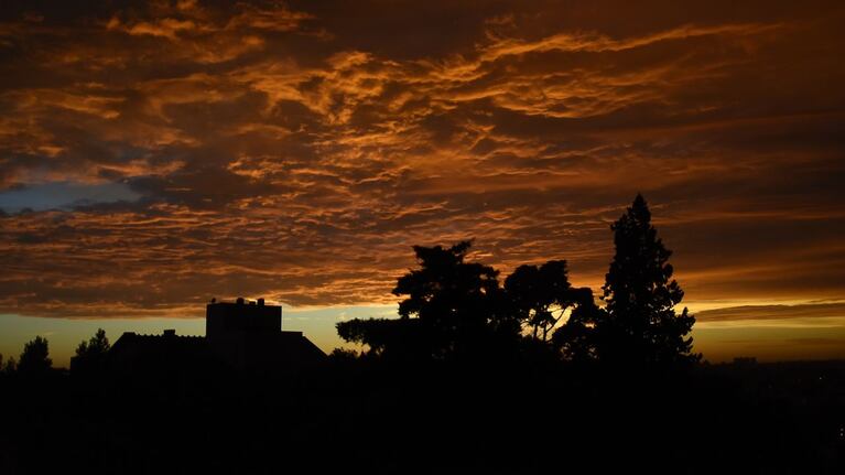 El cielo deslumbró a los cordobeses que arrancaron temprano.