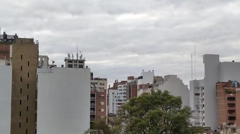 El cielo gris fue protagonista en el cierre de la primera semana de febrero.