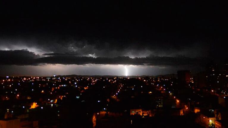 El cielo, otra vez cubierto.