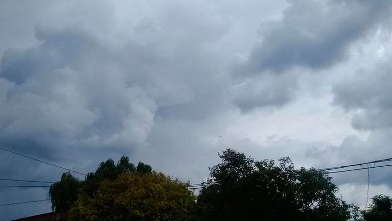 El cielo se mostró amenazante, pero la lluvia duró solo media hora.