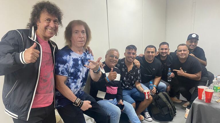 El Clan de La Mona, en la previa del rock.