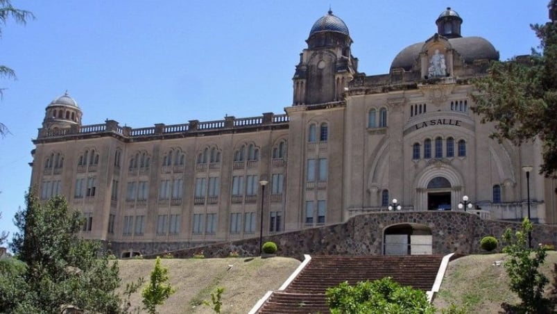 El colegio La Salle suspendió algunas clases por 14 días. 