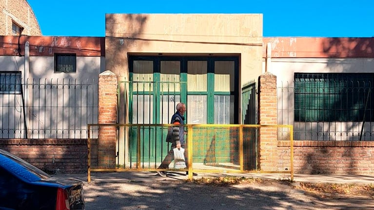 El colegio suspendió las actividades hasta el miércoles.