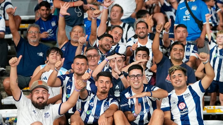 El color de los hinchas de Talleres en el debut en el Apertura 2026.