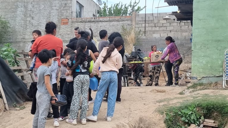 El comedor Ángel de la Guarda recibe unas 250 personas a diario.