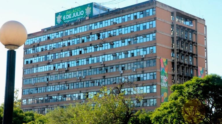 El Concejo Deliberante aprobó la reducción de jornada para municipales.