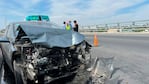 El conductor chocó de frente con un VW Gol.