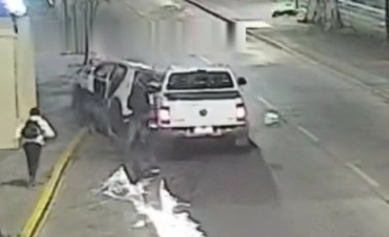 El conductor de la Amarok está detenido en la cárcel de Bouwer.
